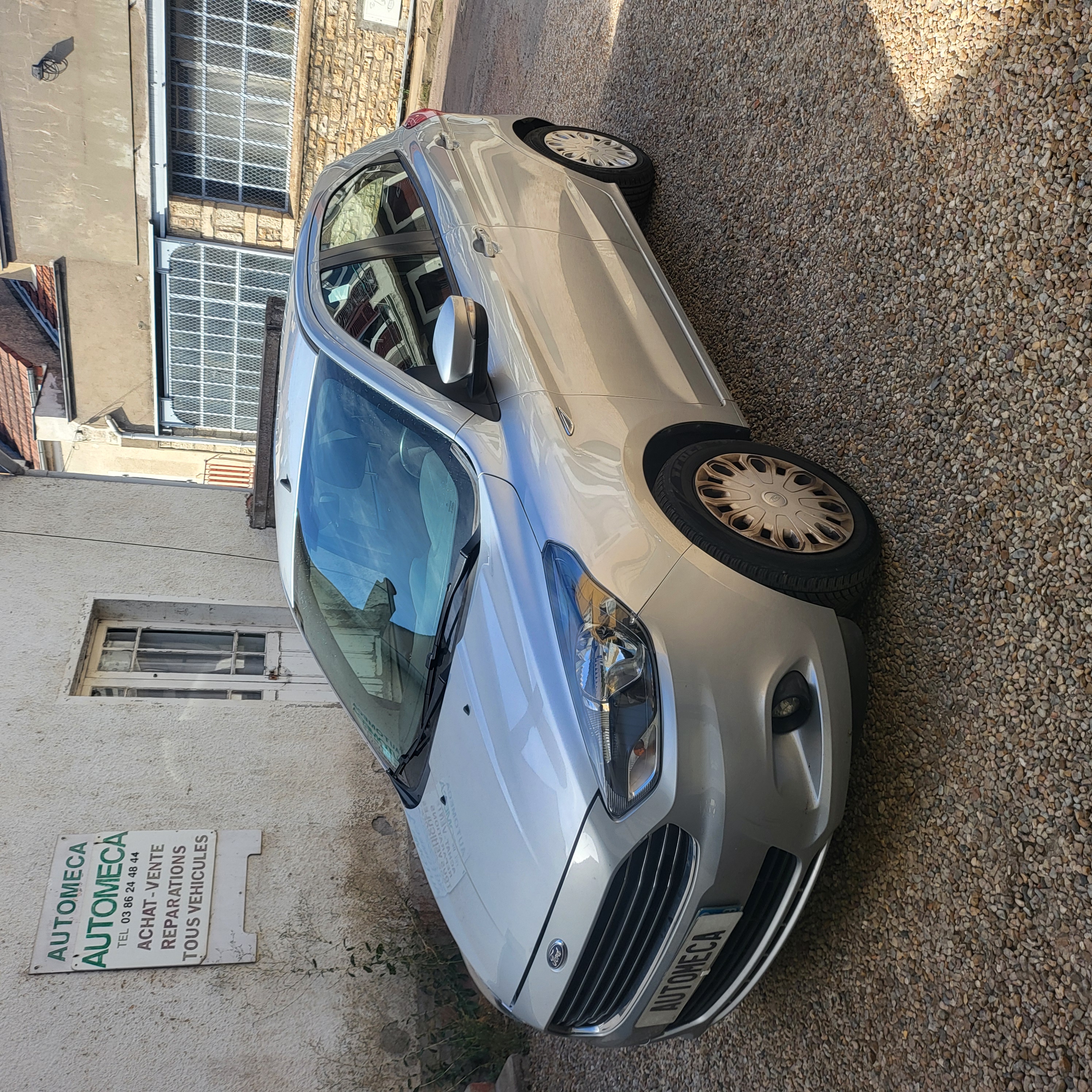 Photo — Ford Ka+ 1.2 ti vct 86